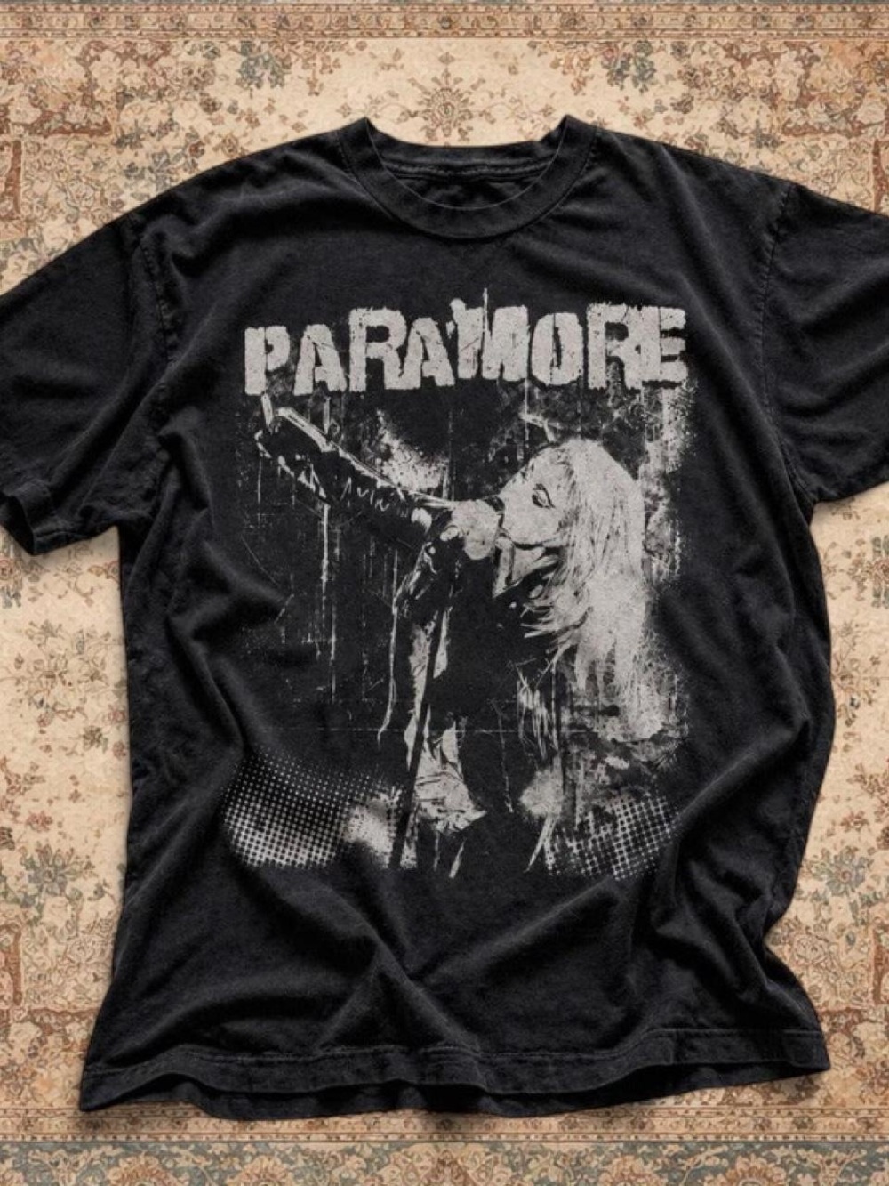 Gildan Black Paramore Graphic Short Sleeve Tee